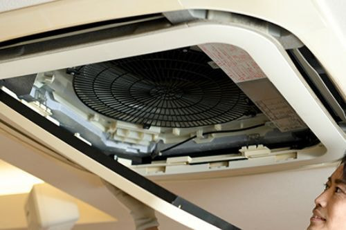 株式会社ワンストップサービスオフィスエアコン清掃イメージ画像