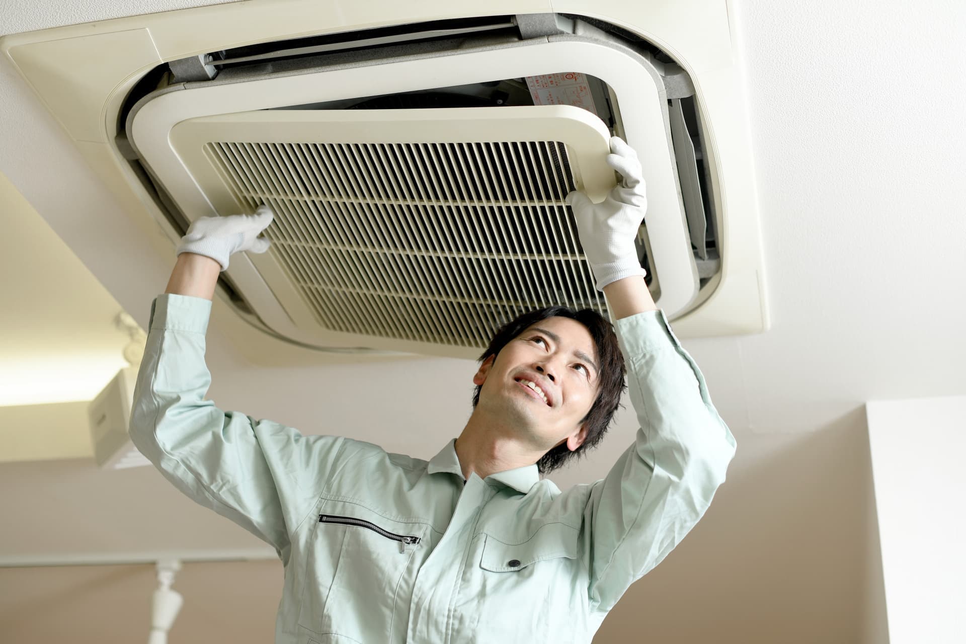 株式会社ワンストップサービスエアコン清掃画像